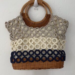 Chic Circular Pattern Tote in Cream, Gray, and Navy